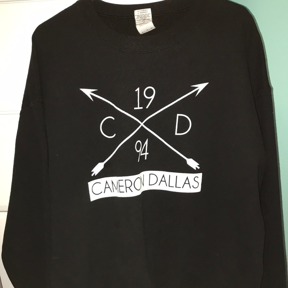 Sweatshirt